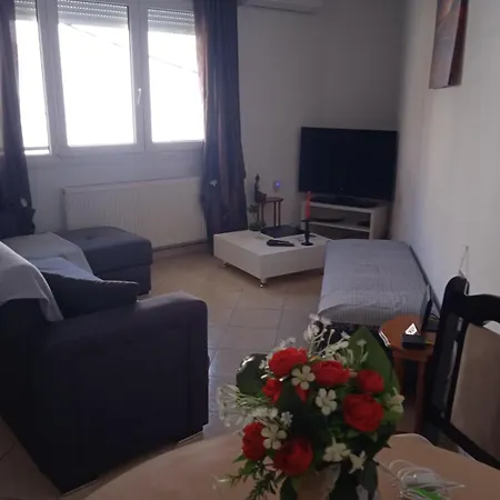 West Side Apartment *