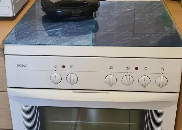 Апартаменты West Side Кавала