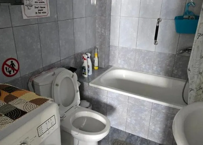 Апартаменты West Side Кавала